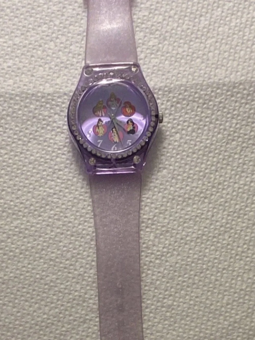 Disney Princess Girls Analog Quartz Purple Plastic Strap Watch 32mm Dial (Y-24)
